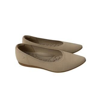 Vivaia Ballet Flats Women’s Size 9 Almond Aria 5° Pointed Toe Shoes 40